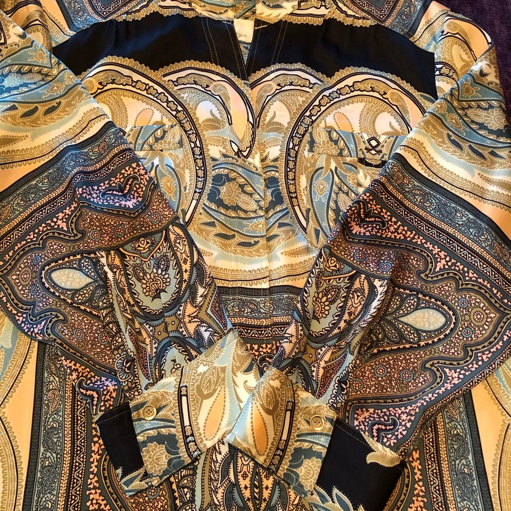 Dress - Picture 5 of 5